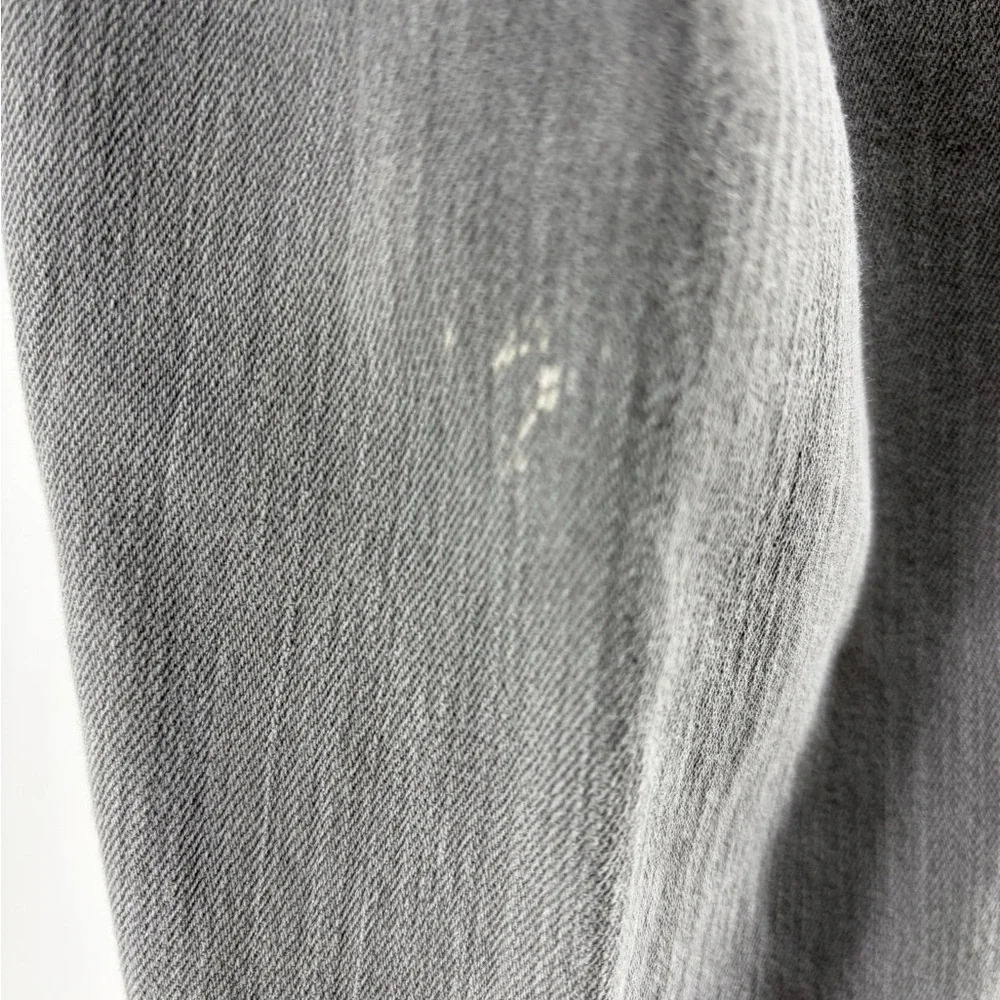 Chicos Platinum Gray Womens Stretch Mid Rise Ultimate Straight Leg Jean 00 Short